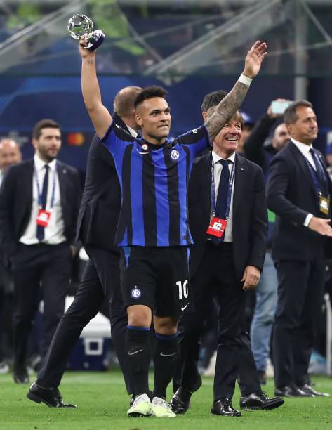 他的到来 他的到来